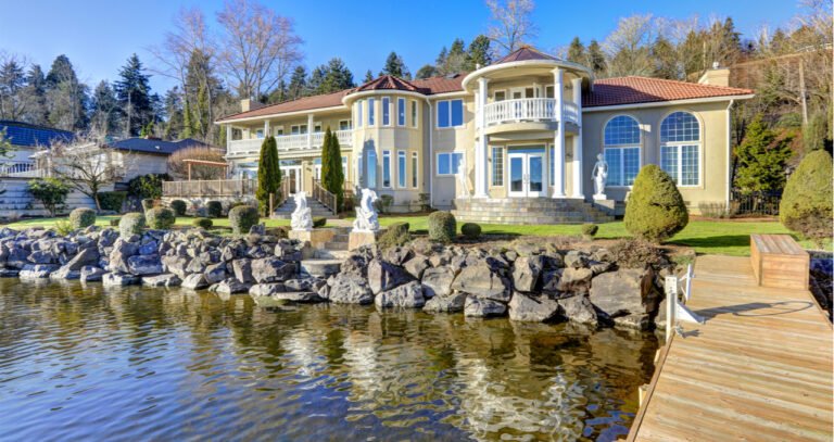 Discovering Waterfront Real Estate: Your Ultimate Guide to Coastal and Lakeside Homes
